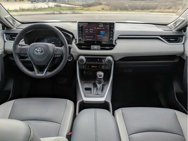 Серый Тойота РАВ 4, объемом двигателя 2.5 л и пробегом 30 тыс. км за 19400 $, фото 9 на Automoto.ua