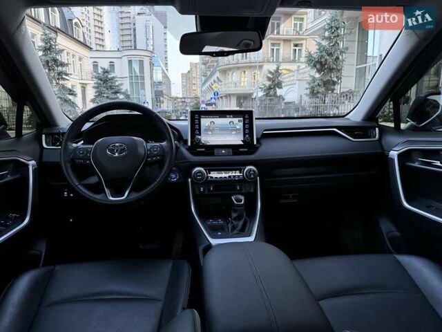 Сірий Тойота РАВ 4, об'ємом двигуна 2.5 л та пробігом 19 тис. км за 39900 $, фото 45 на Automoto.ua