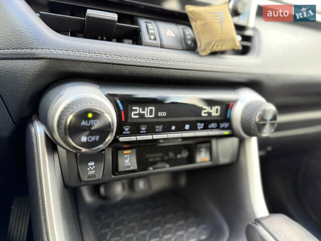 Серый Тойота РАВ 4, объемом двигателя 1.99 л и пробегом 26 тыс. км за 30500 $, фото 38 на Automoto.ua