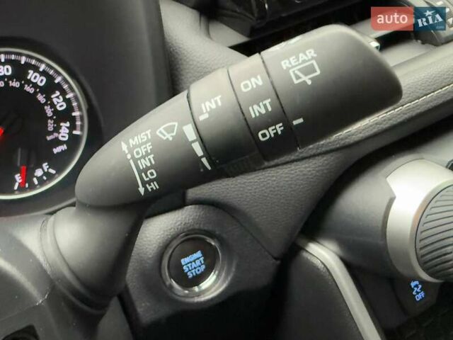 Серый Тойота РАВ 4, объемом двигателя 2.49 л и пробегом 53 тыс. км за 35990 $, фото 25 на Automoto.ua