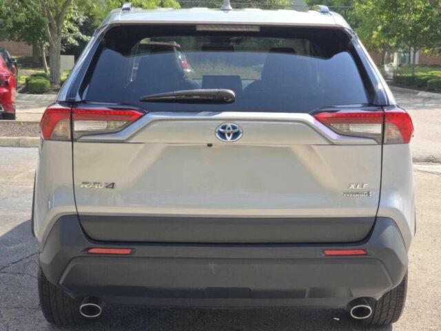 Серый Тойота РАВ 4, объемом двигателя 2.5 л и пробегом 12 тыс. км за 18000 $, фото 3 на Automoto.ua