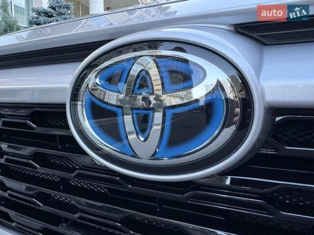 Сірий Тойота РАВ 4, об'ємом двигуна 2.5 л та пробігом 19 тис. км за 39900 $, фото 13 на Automoto.ua