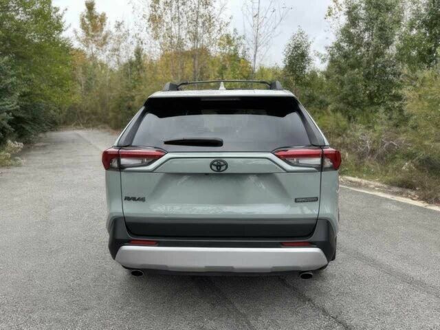 Серый Тойота РАВ 4, объемом двигателя 2.5 л и пробегом 21 тыс. км за 16400 $, фото 5 на Automoto.ua