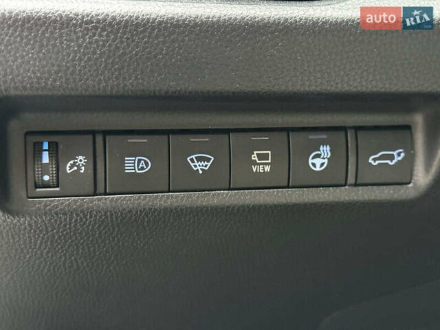 Серый Тойота РАВ 4, объемом двигателя 2.5 л и пробегом 19 тыс. км за 45490 $, фото 41 на Automoto.ua