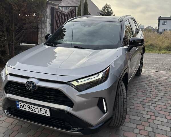 Серый Тойота РАВ 4, объемом двигателя 2.49 л и пробегом 47 тыс. км за 39200 $, фото 1 на Automoto.ua