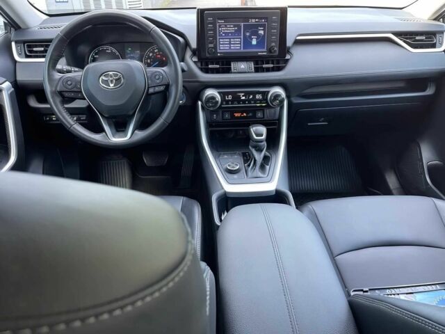 Серый Тойота РАВ 4, объемом двигателя 2.5 л и пробегом 28 тыс. км за 33000 $, фото 9 на Automoto.ua