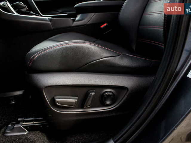 Сірий Тойота РАВ 4, об'ємом двигуна 2.49 л та пробігом 83 тис. км за 46000 $, фото 61 на Automoto.ua