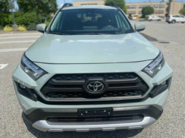 Серый Тойота РАВ 4, объемом двигателя 2.5 л и пробегом 10 тыс. км за 12100 $, фото 1 на Automoto.ua