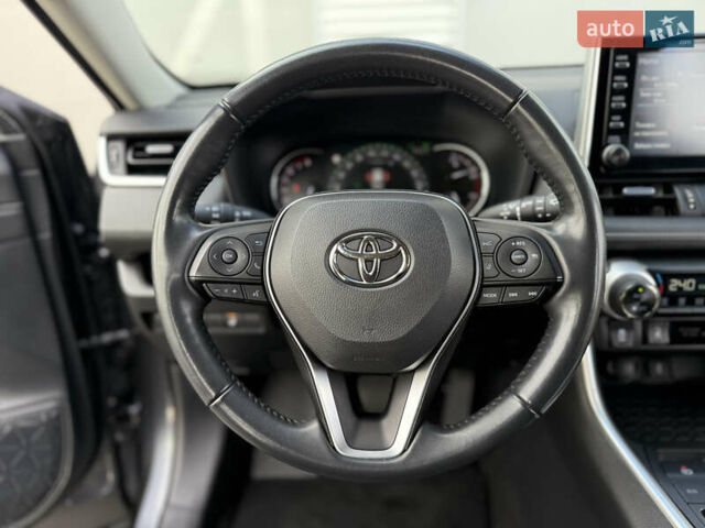 Серый Тойота РАВ 4, объемом двигателя 1.99 л и пробегом 26 тыс. км за 30500 $, фото 31 на Automoto.ua