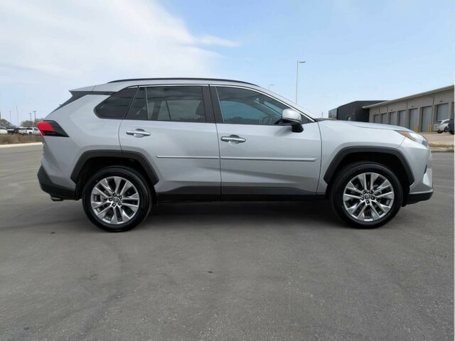 Серый Тойота РАВ 4, объемом двигателя 2.5 л и пробегом 30 тыс. км за 19400 $, фото 6 на Automoto.ua