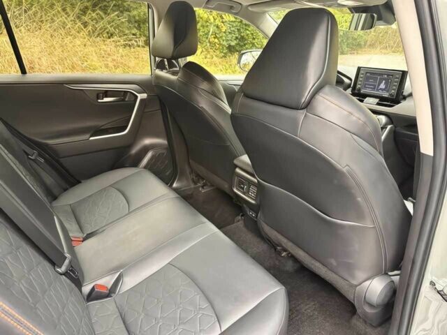 Серый Тойота РАВ 4, объемом двигателя 2.5 л и пробегом 21 тыс. км за 16400 $, фото 12 на Automoto.ua