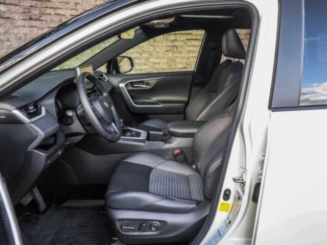 Серый Тойота РАВ 4, объемом двигателя 2.5 л и пробегом 10 тыс. км за 19500 $, фото 7 на Automoto.ua