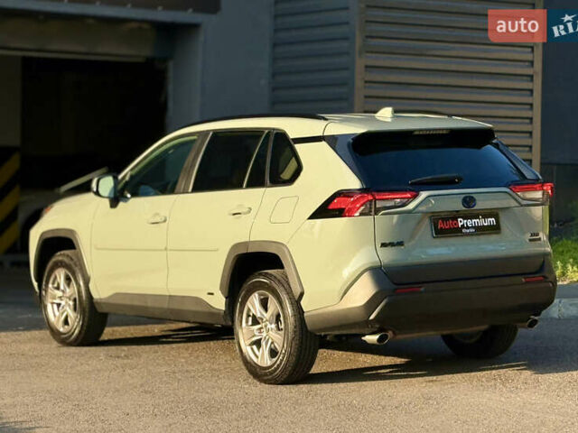 Сірий Тойота РАВ 4, об'ємом двигуна 2.5 л та пробігом 25 тис. км за 33000 $, фото 5 на Automoto.ua
