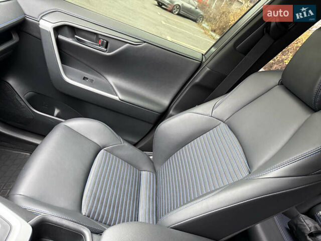 Серый Тойота РАВ 4, объемом двигателя 2.49 л и пробегом 83 тыс. км за 38700 $, фото 32 на Automoto.ua