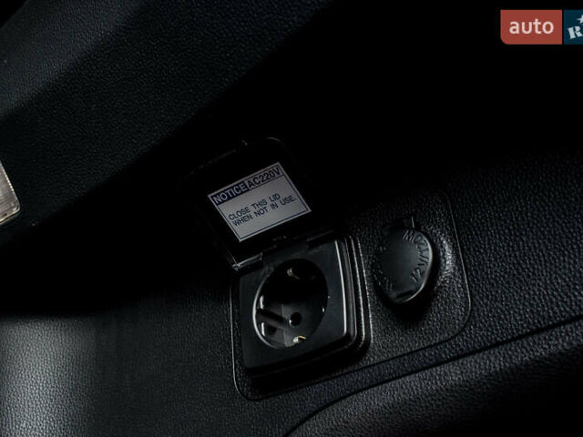 Сірий Тойота РАВ 4, об'ємом двигуна 2.49 л та пробігом 83 тис. км за 46000 $, фото 36 на Automoto.ua