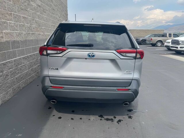 Серый Тойота РАВ 4, объемом двигателя 2.5 л и пробегом 28 тыс. км за 19900 $, фото 5 на Automoto.ua