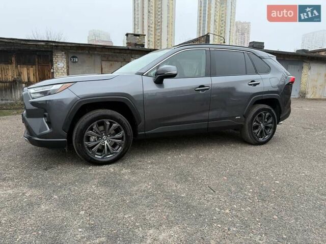 Серый Тойота РАВ 4, объемом двигателя 2.5 л и пробегом 51 тыс. км за 34900 $, фото 3 на Automoto.ua