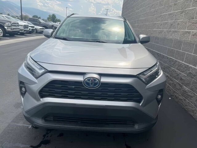 Серый Тойота РАВ 4, объемом двигателя 2.5 л и пробегом 28 тыс. км за 19900 $, фото 1 на Automoto.ua