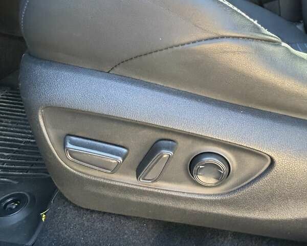 Серый Тойота РАВ 4, объемом двигателя 2.49 л и пробегом 47 тыс. км за 39200 $, фото 30 на Automoto.ua