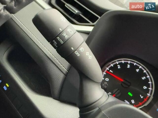 Серый Тойота РАВ 4, объемом двигателя 2.49 л и пробегом 53 тыс. км за 35990 $, фото 26 на Automoto.ua