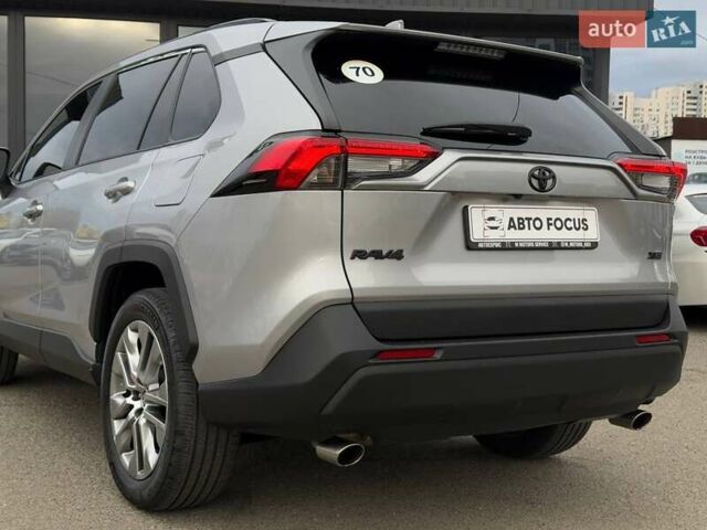 Серый Тойота РАВ 4, объемом двигателя 2.49 л и пробегом 53 тыс. км за 35990 $, фото 5 на Automoto.ua