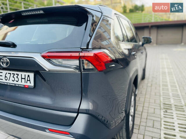 Сірий Тойота РАВ 4, об'ємом двигуна 1.99 л та пробігом 8 тис. км за 31600 $, фото 18 на Automoto.ua