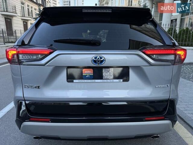Сірий Тойота РАВ 4, об'ємом двигуна 2.5 л та пробігом 19 тис. км за 39900 $, фото 8 на Automoto.ua