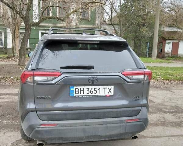 Серый Тойота РАВ 4, объемом двигателя 2.49 л и пробегом 24 тыс. км за 34500 $, фото 4 на Automoto.ua