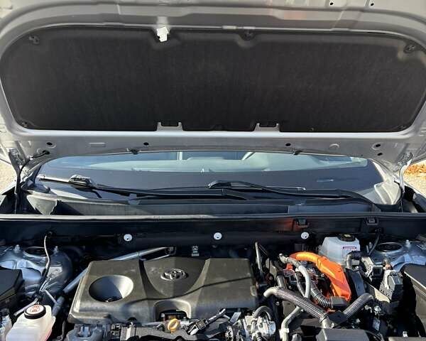 Серый Тойота РАВ 4, объемом двигателя 2.49 л и пробегом 47 тыс. км за 39200 $, фото 12 на Automoto.ua