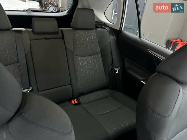 Серый Тойота РАВ 4, объемом двигателя 2.5 л и пробегом 81 тыс. км за 28500 $, фото 20 на Automoto.ua