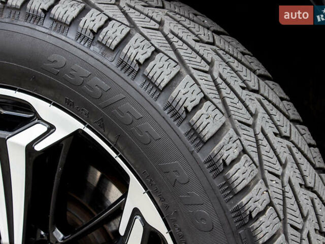 Сірий Тойота РАВ 4, об'ємом двигуна 2.49 л та пробігом 83 тис. км за 46000 $, фото 17 на Automoto.ua