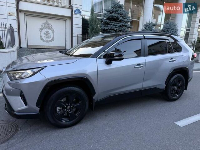 Сірий Тойота РАВ 4, об'ємом двигуна 2.5 л та пробігом 19 тис. км за 39900 $, фото 4 на Automoto.ua