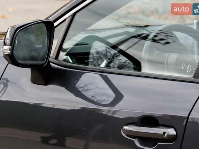 Сірий Тойота РАВ 4, об'ємом двигуна 2.49 л та пробігом 83 тис. км за 46000 $, фото 10 на Automoto.ua