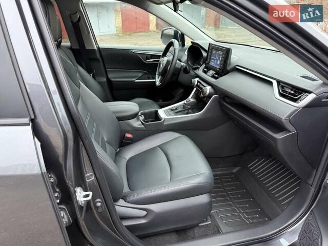 Серый Тойота РАВ 4, объемом двигателя 2.5 л и пробегом 51 тыс. км за 34900 $, фото 29 на Automoto.ua