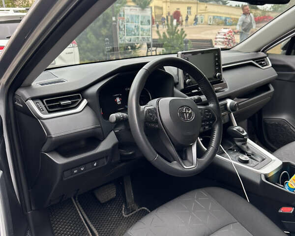 Серый Тойота РАВ 4, объемом двигателя 1.99 л и пробегом 22 тыс. км за 38000 $, фото 10 на Automoto.ua