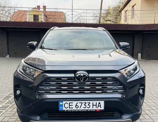 Сірий Тойота РАВ 4, об'ємом двигуна 1.99 л та пробігом 8 тис. км за 31600 $, фото 6 на Automoto.ua
