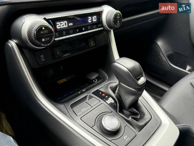 Серый Тойота РАВ 4, объемом двигателя 2.49 л и пробегом 83 тыс. км за 38700 $, фото 12 на Automoto.ua