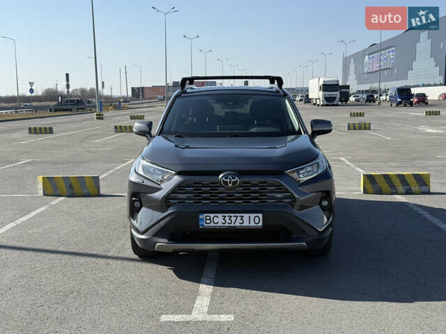 Серый Тойота РАВ 4, объемом двигателя 1.99 л и пробегом 21 тыс. км за 31500 $, фото 1 на Automoto.ua