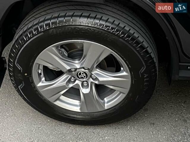 Серый Тойота РАВ 4, объемом двигателя 1.99 л и пробегом 9 тыс. км за 33999 $, фото 27 на Automoto.ua