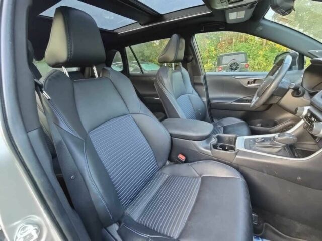 Серый Тойота РАВ 4, объемом двигателя 2.5 л и пробегом 29 тыс. км за 32000 $, фото 9 на Automoto.ua