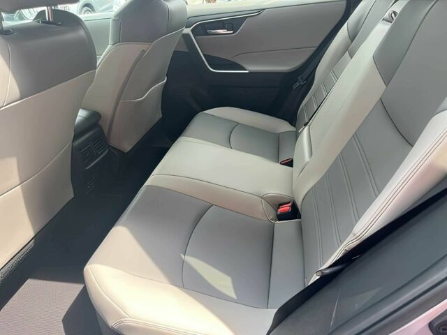 Серый Тойота РАВ 4, объемом двигателя 2.5 л и пробегом 28 тыс. км за 19900 $, фото 11 на Automoto.ua