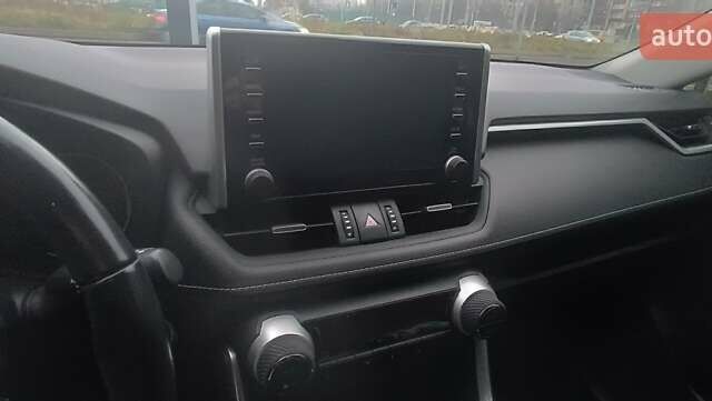 Сірий Тойота РАВ 4, об'ємом двигуна 2.49 л та пробігом 36 тис. км за 35400 $, фото 15 на Automoto.ua