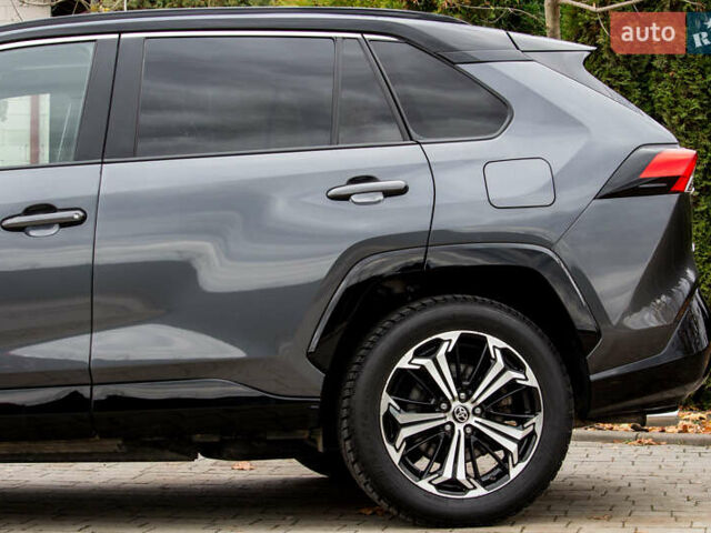 Сірий Тойота РАВ 4, об'ємом двигуна 2.49 л та пробігом 83 тис. км за 46000 $, фото 9 на Automoto.ua