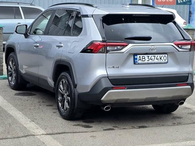 Сірий Тойота РАВ 4, об'ємом двигуна 1.99 л та пробігом 11 тис. км за 35000 $, фото 2 на Automoto.ua