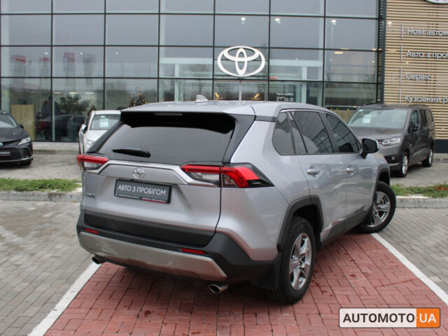 Сірий Тойота РАВ 4, об'ємом двигуна 2 л та пробігом 29 тис. км за 33990 $, фото 8 на Automoto.ua