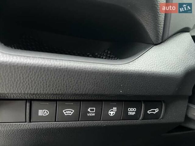 Сірий Тойота РАВ 4, об'ємом двигуна 2.49 л та пробігом 53 тис. км за 46400 $, фото 18 на Automoto.ua