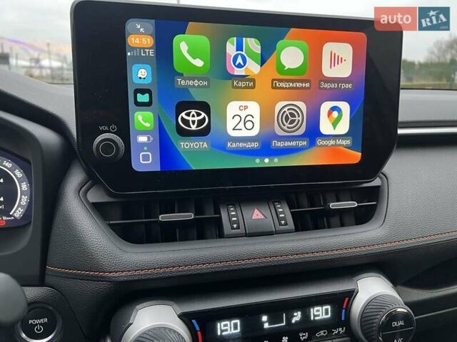 Сірий Тойота РАВ 4, об'ємом двигуна 2.49 л та пробігом 53 тис. км за 46400 $, фото 21 на Automoto.ua