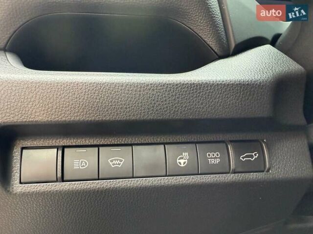 Серый Тойота РАВ 4, объемом двигателя 1.99 л и пробегом 18 тыс. км за 34950 $, фото 1 на Automoto.ua