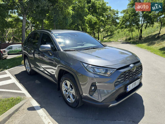 Серый Тойота РАВ 4, объемом двигателя 1.99 л и пробегом 16 тыс. км за 35500 $, фото 5 на Automoto.ua