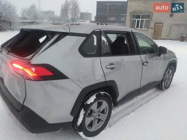 Серый Тойота РАВ 4, объемом двигателя 2 л и пробегом 14 тыс. км за 17500 $, фото 38 на Automoto.ua